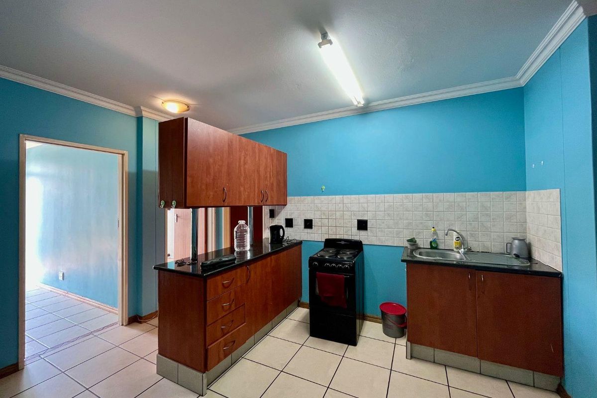 2 Bedroom Apartment for Sale in Hillcrest Boulevard II, Hatfield / Hillcrest - Photo 4
