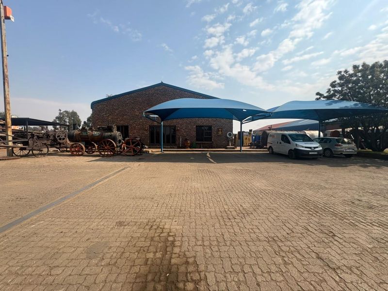 Prime 8.4ha Commercial Stand with Warehouses, Weighbridge & R59 Frontage - Photo 2