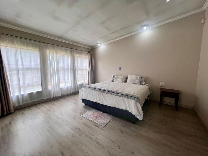 Modern Comfort Meets Style: Explore Your Dream Home! - Photo 6