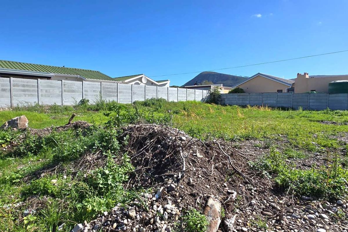 Prime Coastal Stand Just 100m from Franskraal Main Beach – Exceptional Location! - Photo 5