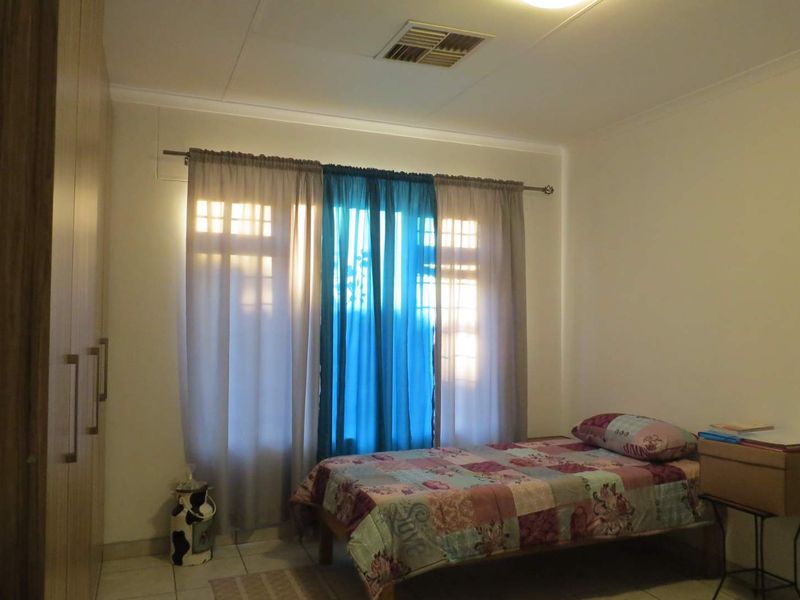 Townhouse For Sale in  Central Okahandja: Mountain Village - Photo 10