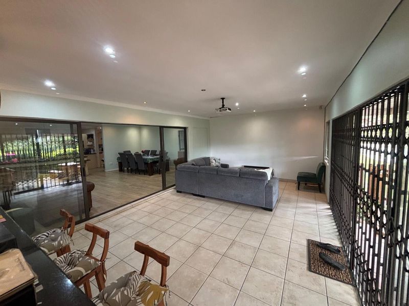 Immaculate three bedroom family home for sale in Westville - Photo 6