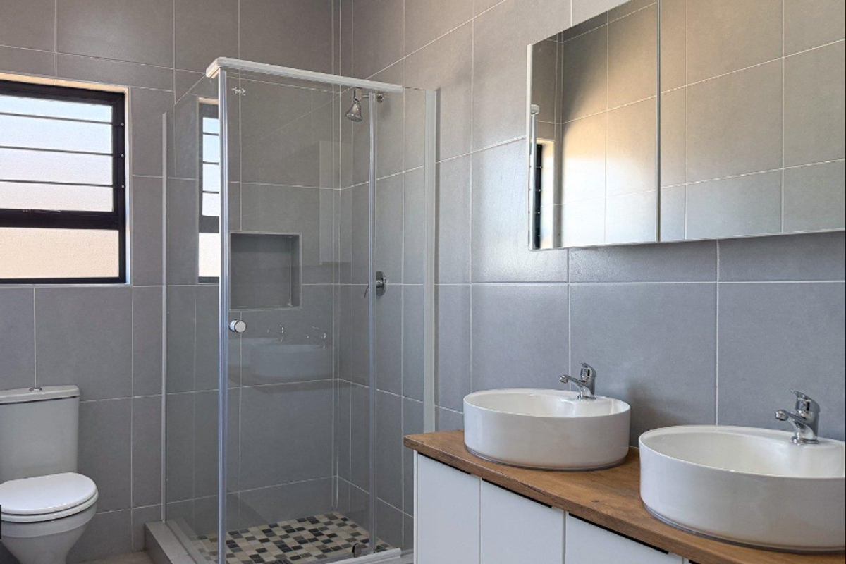 House for Sale in Osona Ext 4 - Photo 3