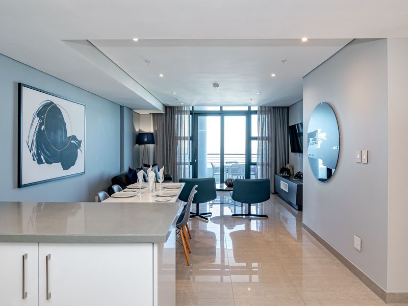 Landmark Living on Lagoon Drive - Photo 4