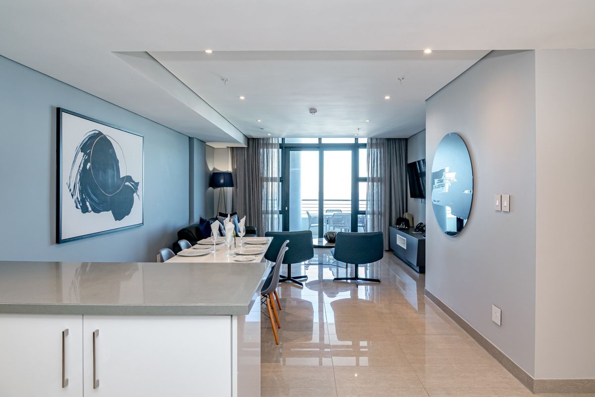 Landmark Living on Lagoon Drive - Photo 4