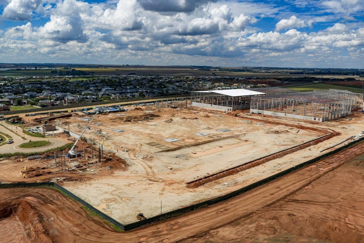 10,088m2 Logistics Facility | R21 Freeway Exposure - Photo 5