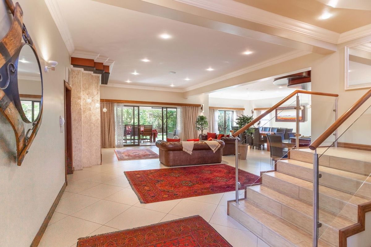 PRIVACY, POSITIONING, PRICE, PROPERTY PERFECTION! - Photo 2