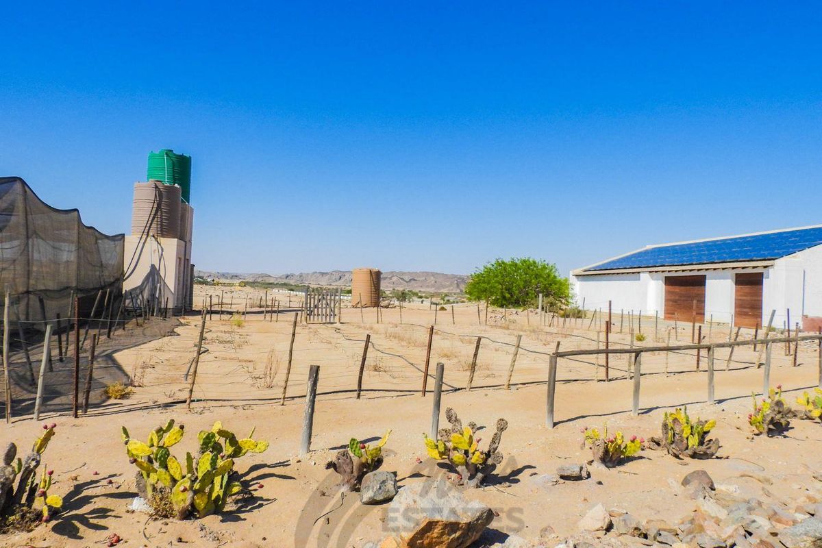 Small holding with 5 bedroom house at Swakopmund River Plots - Photo 4