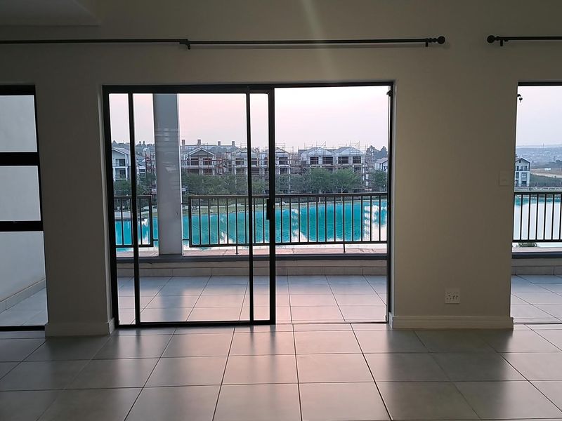 Luxury 3-Bedroom Penthouse Apartment Munyaka - Photo 3