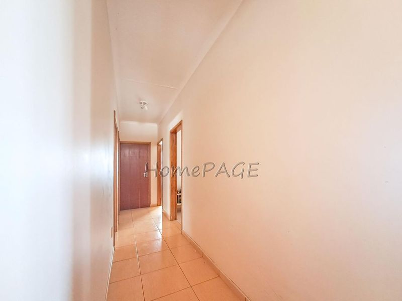 Fairway Estates, Walvis Bay:  3 Bedr Home with 3 Bedr Flat on offer - Photo 3