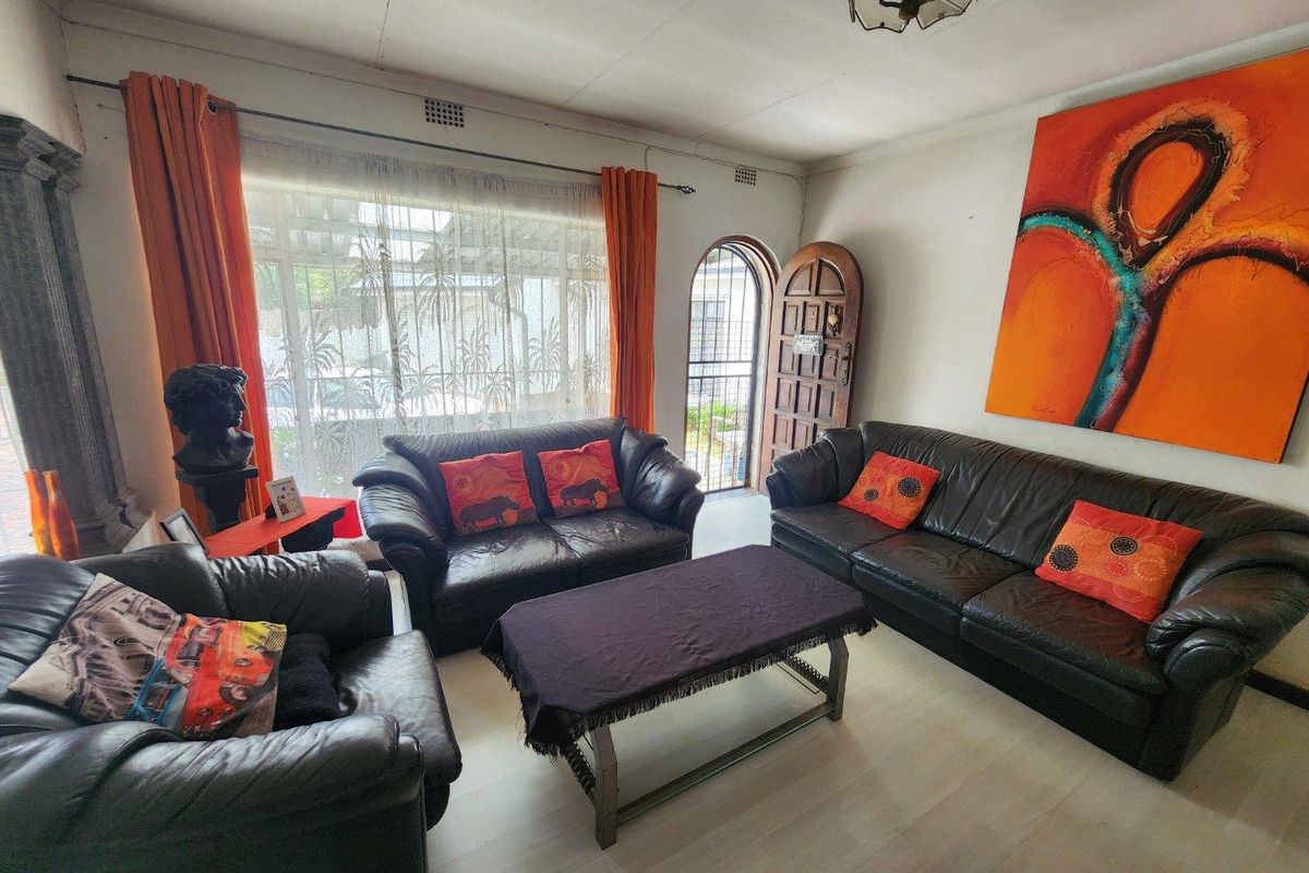 Prime Family Location in Verwoerdpark - Photo 5