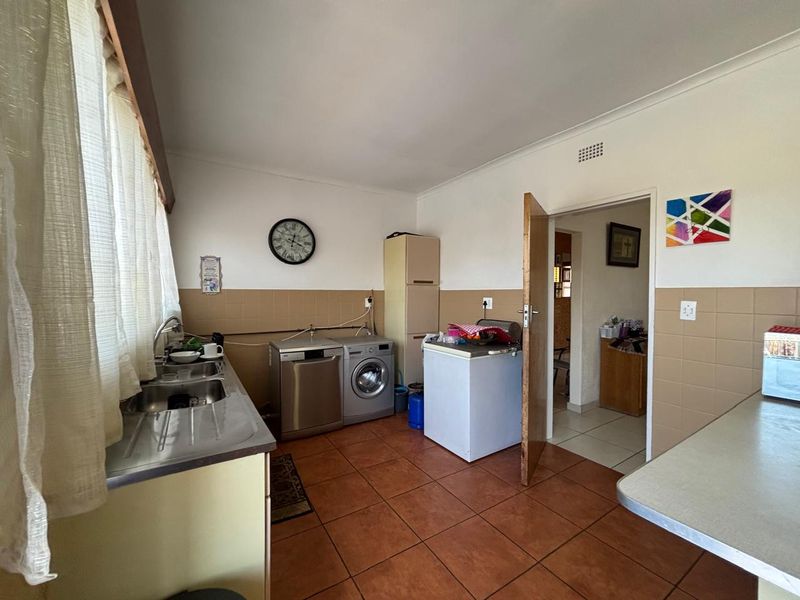 3 Bedroom House for sale in Risana - Photo 10