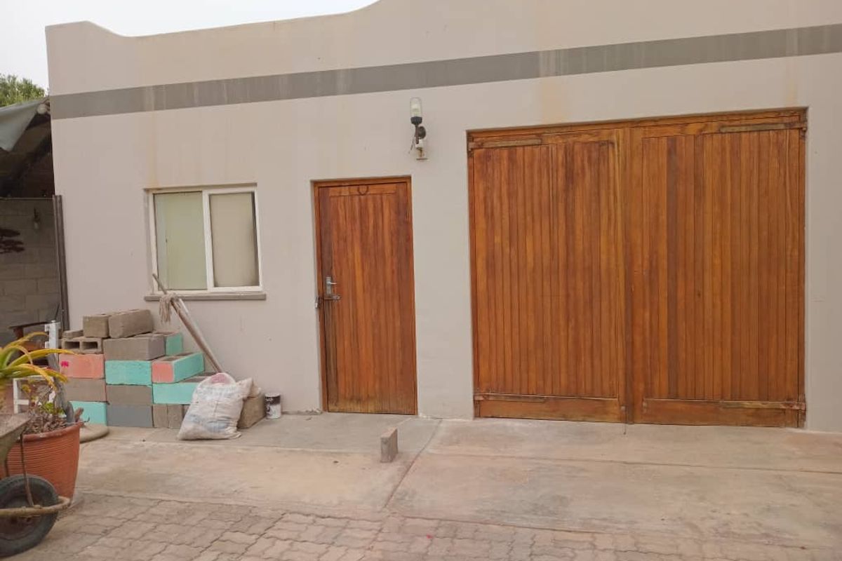 PERFECTLY LOCATED HOUSE FOR SALE IN HENTIES BAY – NAMIBIA - Photo 4