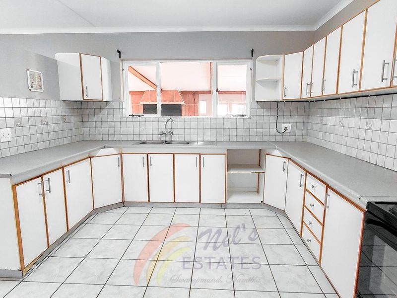 Home to Rent in Vineta, Swakopmund - Photo 4