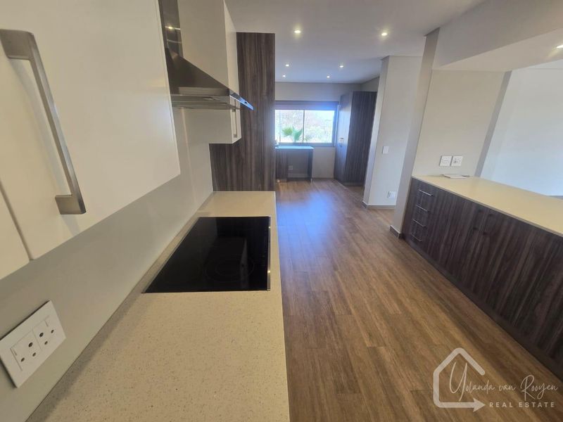 !!️UNMATCHED ELEGANCE UNDER ONE ROOF!!️ - Photo 8