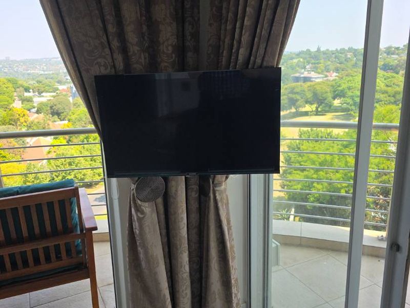 MAGNIFICENT FULLY FURNISHED 2 BED APARTMENT IN SANDHURST - Photo 10