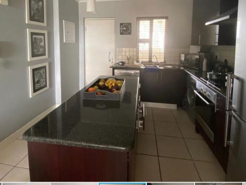 Fully Furnished Unit In The Heart Of Morningside. - Photo 2