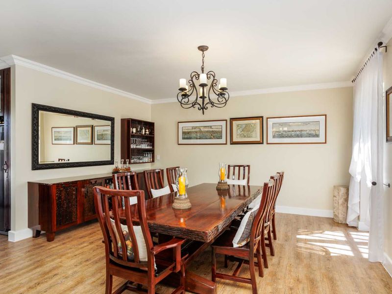 Outstanding North-Facing Four-Bedroom Home Bordered by Val de Vie Estate’s Nature Reserve in a Cul-de-Sac - Photo 4