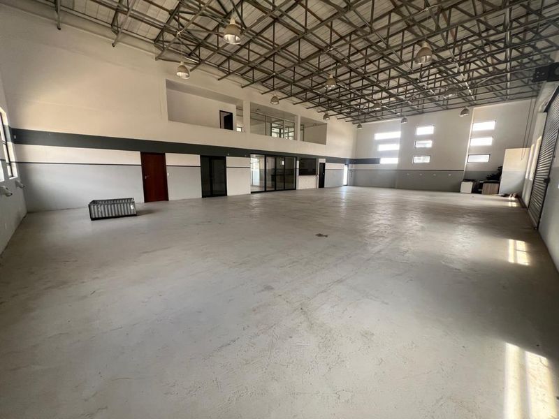 FOR SALE - INDUSTRIAL PROPERTY IN SWAKOPMUND, NAMIBIA - Photo 4