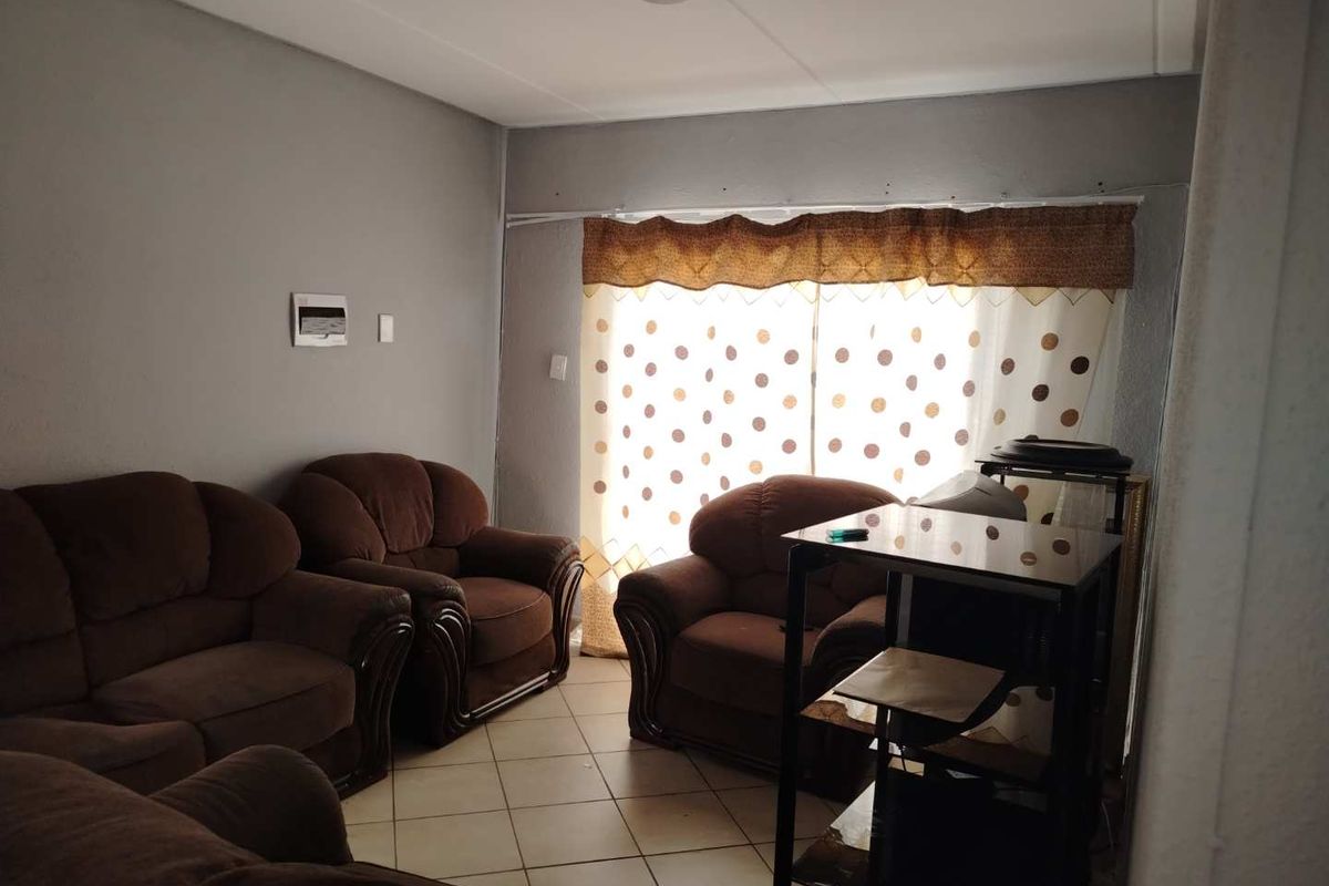 Your Tranquil Retreat with 24/7 Security! - Photo 5