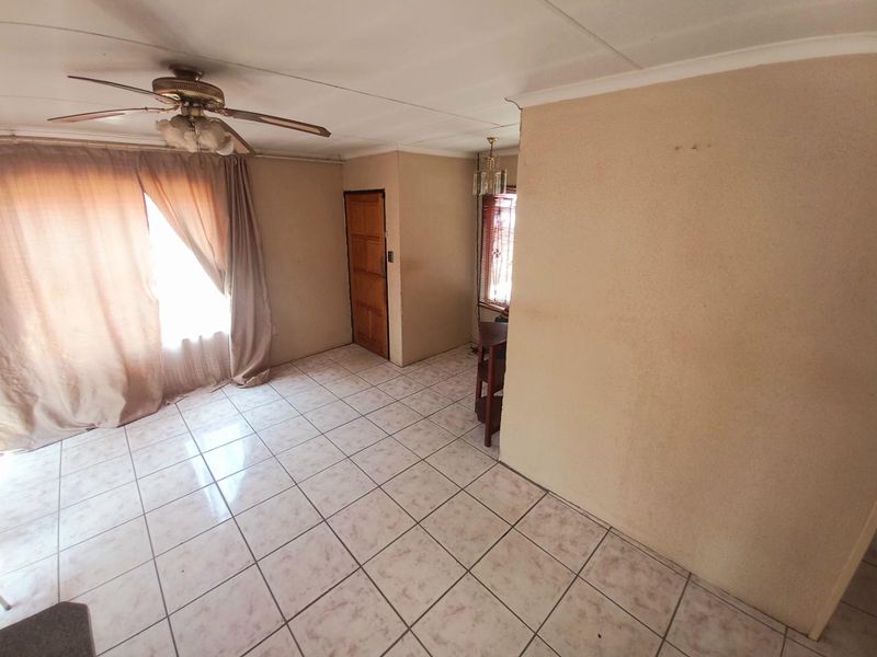 Three bedrooms house for sale in Danville. - Photo 6