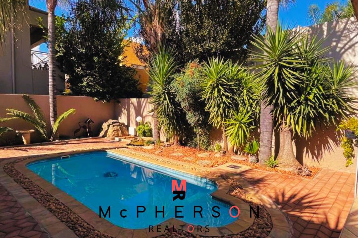 Sophisticated Family Living with Private Luxury Suites - Photo 4