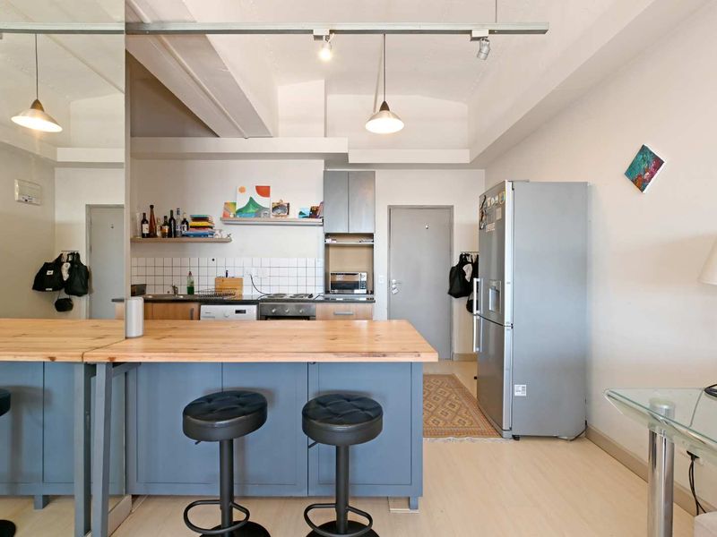 Apartment with Views and Strong Investment Appeal in Upper East Side - Photo 5