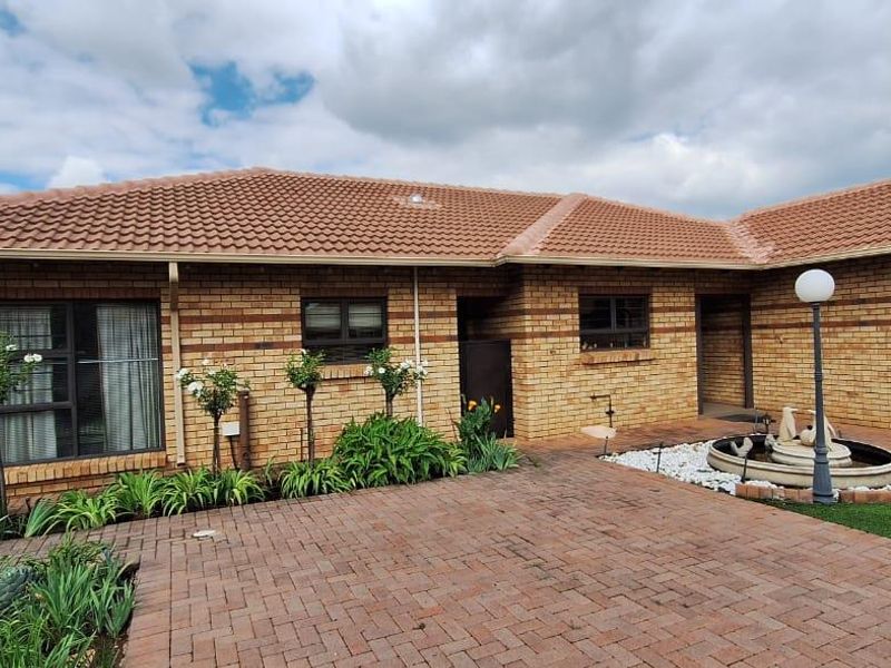 Retirement cluster - Photo 4