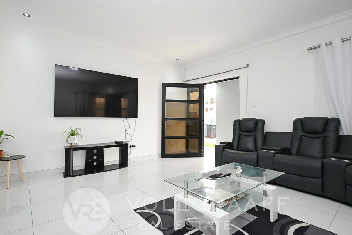 Elevated Home with Partial Sea Views and Expansion Potential For Sale in Extension 14, Swakopmund - Photo 5