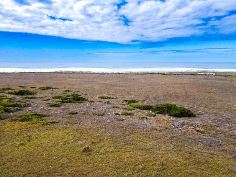 Seafront Farm for Sale in Gouritsmond – A Rare Coastal Gem! - Photo 4