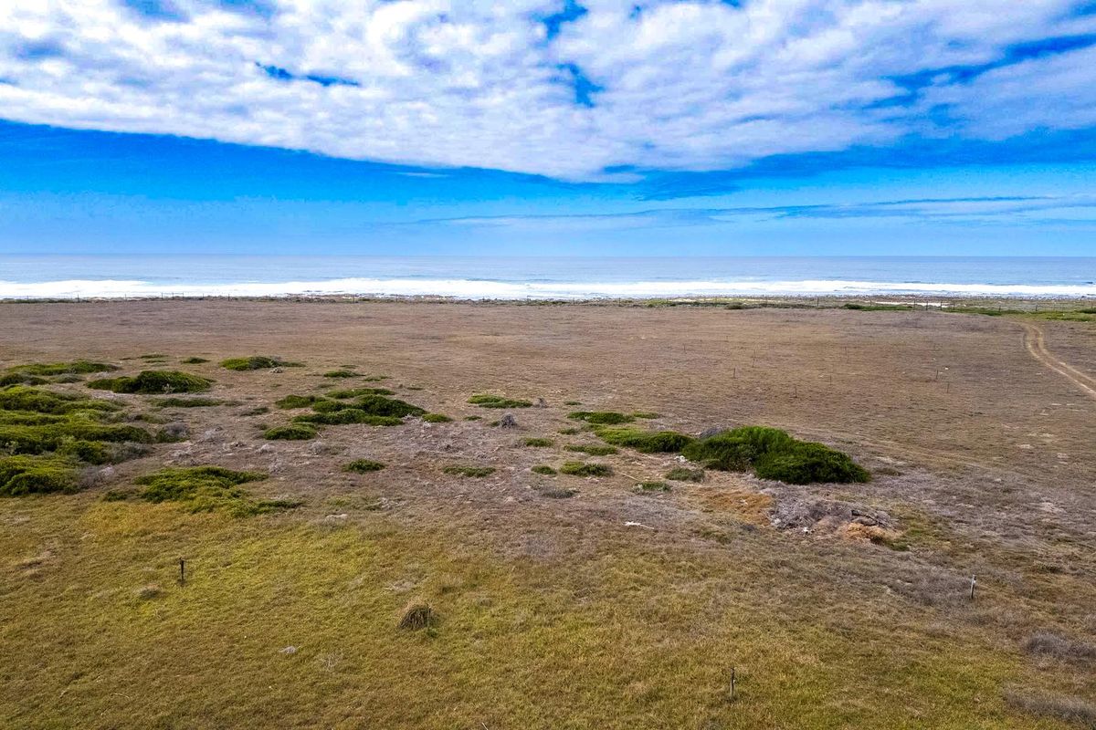 Seafront Farm for Sale in Gouritsmond – A Rare Coastal Gem! - Photo 4