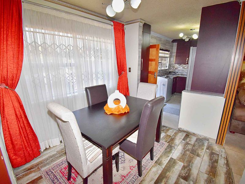 Perfect Starter Home - Photo 8