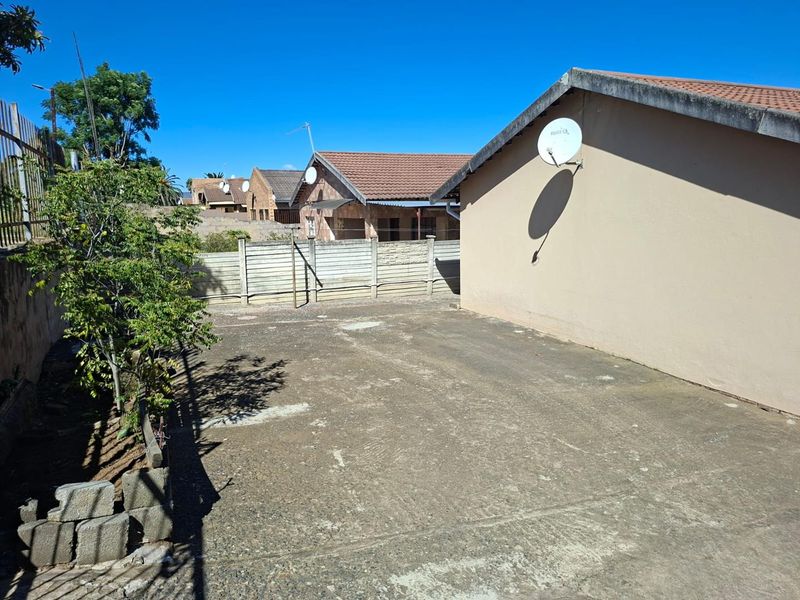 Affordable Family Home in Forderville, Estcourt - Photo 3