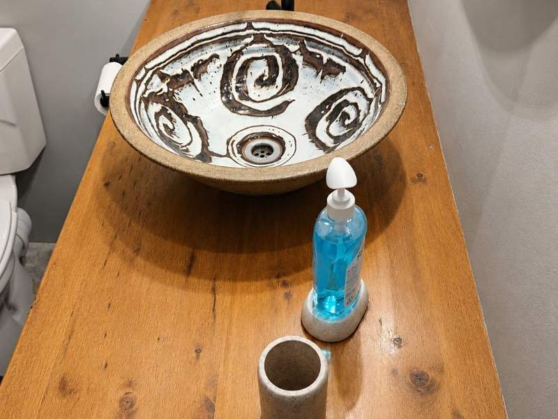 The Home Everyone Will Be Talking About - Photo 8