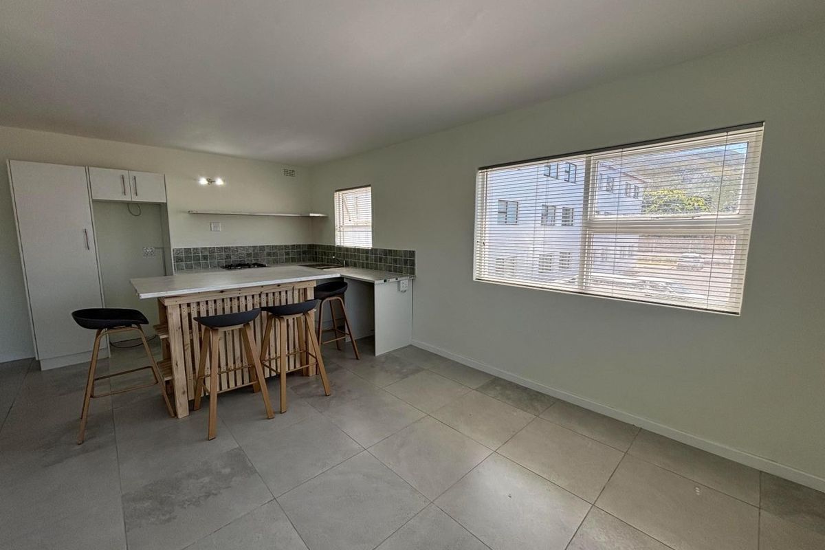 Newly Renovated 1-Bedroom Apartment With Mountain Views – Silver Oaks, Northcliff, Hermanus - Photo 5