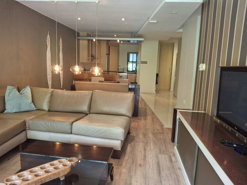 A BEAUTIFULLY FURNISHED TWO BEDROOM APARTMENT - Photo 10