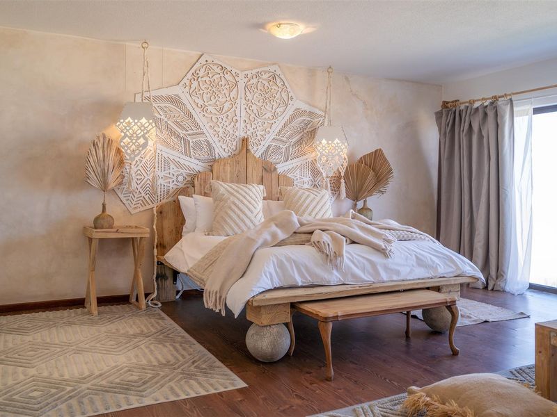 Beachfront Duplex – Fully Furnished & Airbnb-Ready! - Photo 2