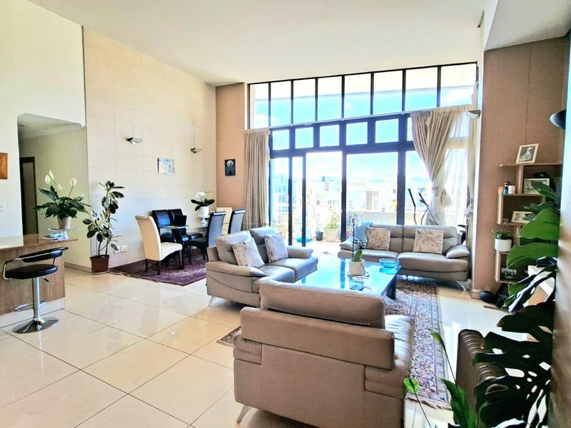 Spacious Bedford Centre Apartment – Prime Position, Exceptional Potential! - Photo 6