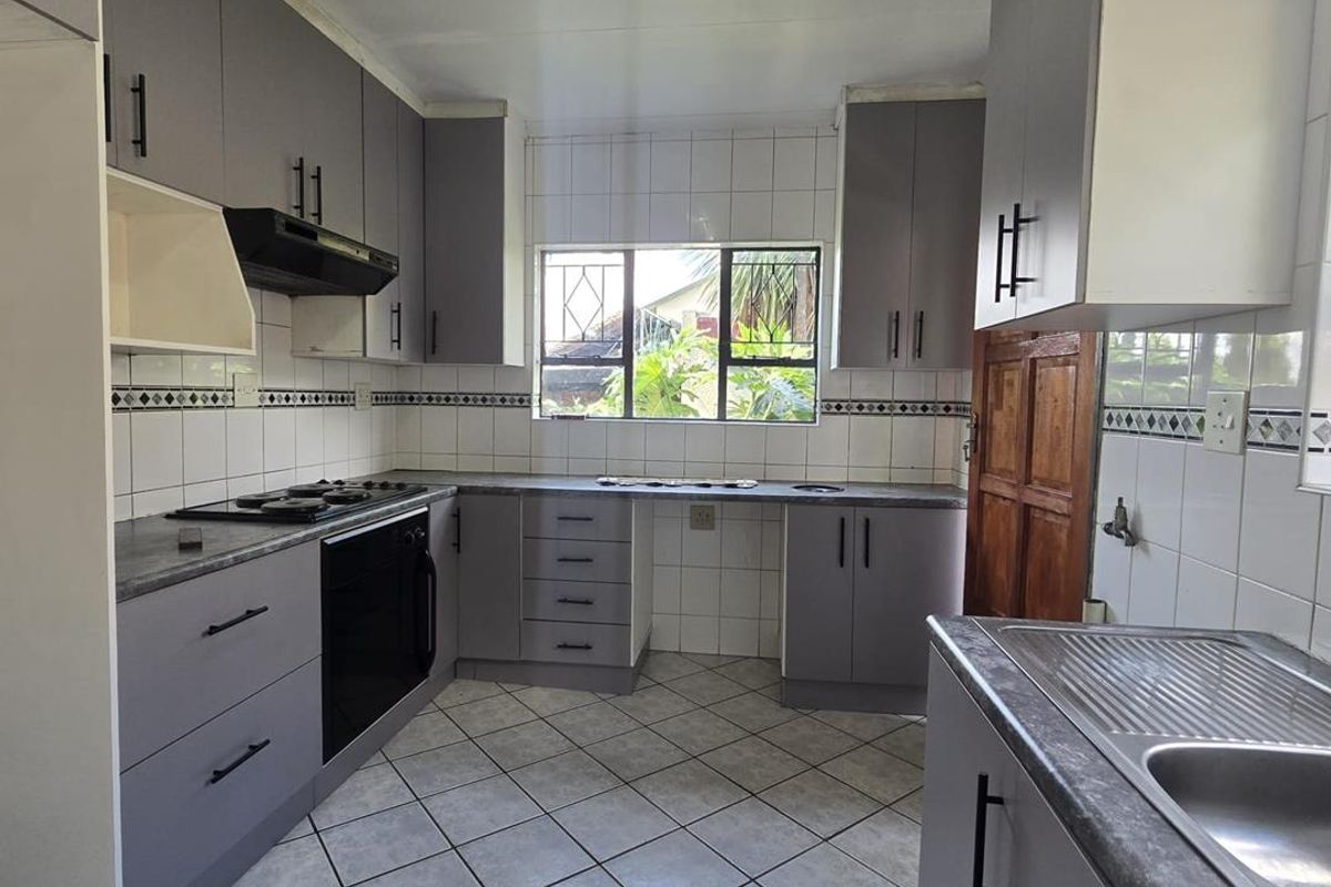 3- Bedroom Home with 2-Bedroom Flatlet - Photo 2