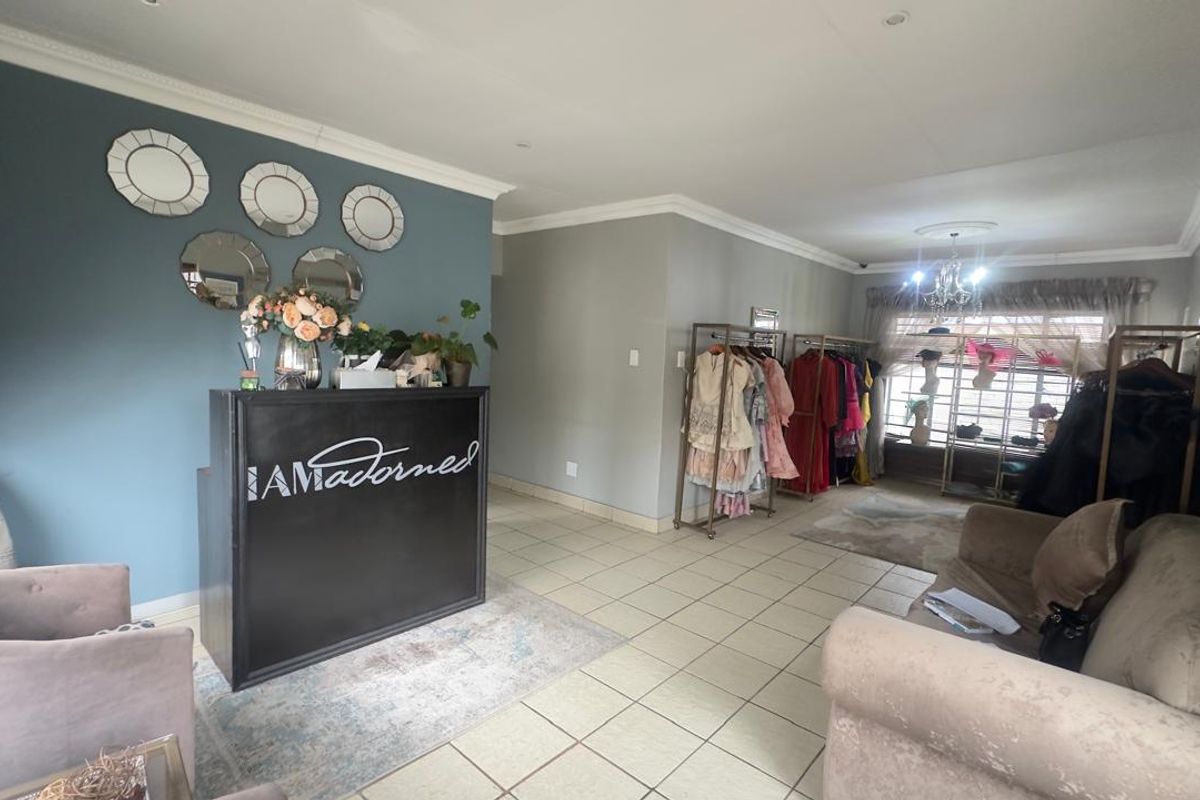 3 bedroom free standing house - Photo 4