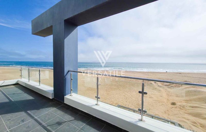 Spectacular Beachfront Townhouse to Rent