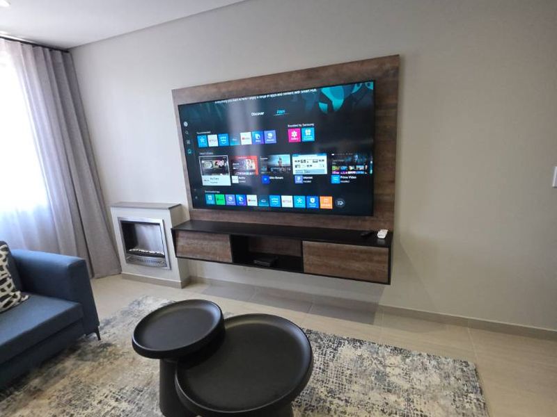 INCREDIBLE ULTRA MODERN 3 BED FULLY FURNISHED APARTMENT - Photo 4