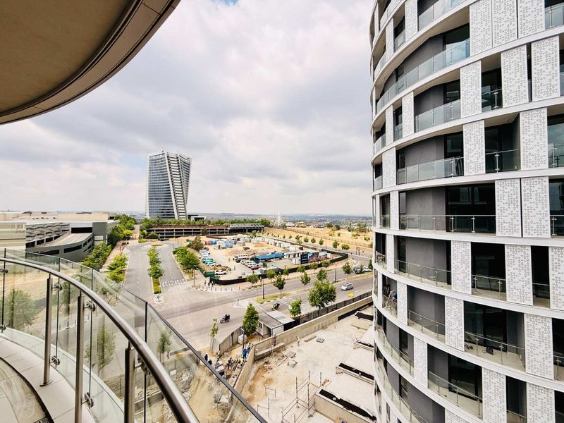 Fully furnished 2 bedroom apartment for sale at Ellipse. - Photo 10