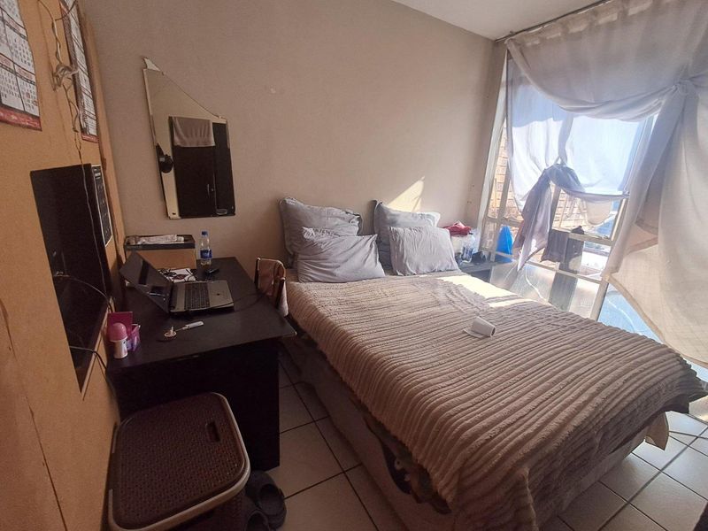 2,5 Bedroom Property In Sunnyside - Photo 4