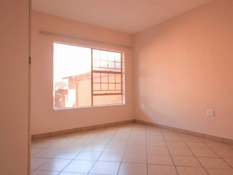 Loadshedding free area! - Photo 8