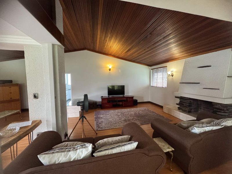 Huge Family Home for sale in Randhart - Photo 4