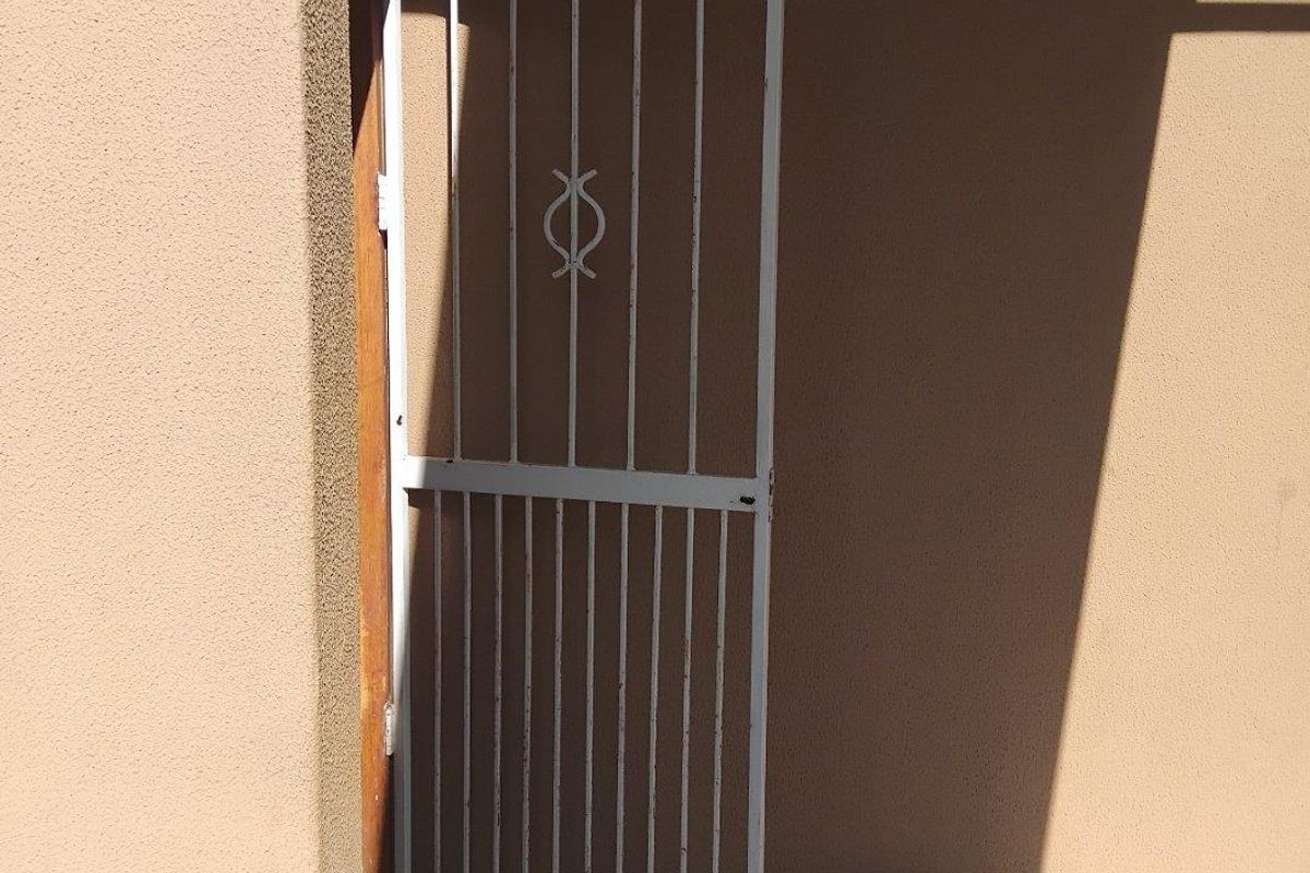 ACT NOW -  UNIT FOR SALE 🔥🔥🔥 - Photo 3