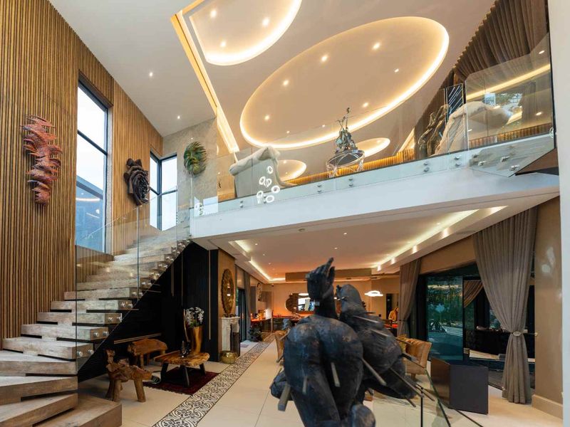 A Living Work of Art in Steyn City - Photo 7