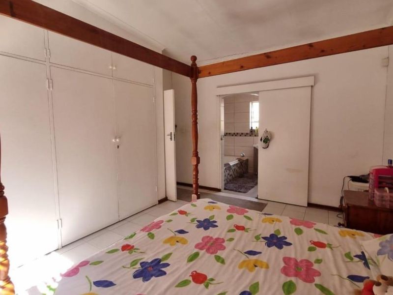 3 Bedroom House for Sale in Brackenhurst - Photo 10