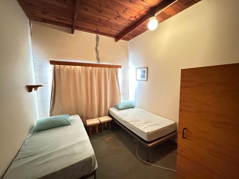 Ideal for the fisherman or the Henties lover, Located on the start of the North Dune. - Photo 4